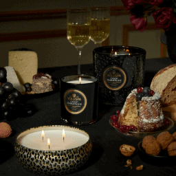 Crisp Champagne - Bougie Voluspa galerie alréenne auray 56