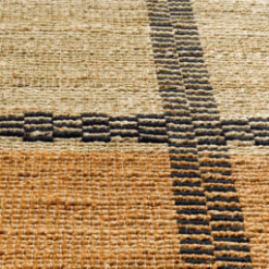 Tapis Eden, ocre / gros plan - SDE Vivaraise galerie alréenne auray 56