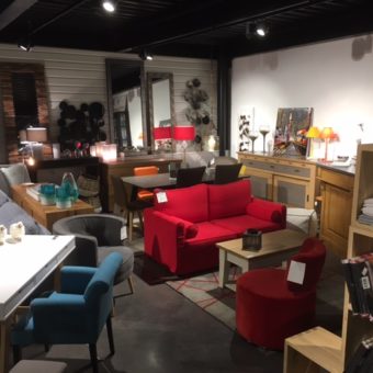 Meubles, canapés et accessoires déco Auray