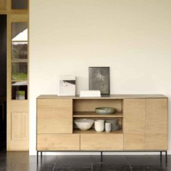 buffet whitebird en chene vernis 3 portes 2 tiroirs avec 2 niches ethnicraft