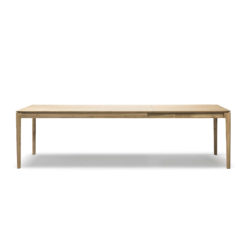 Table à rallonge en chêne brut ethnicraft déployée