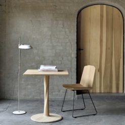 table torsion carré en chêne ethnicraft