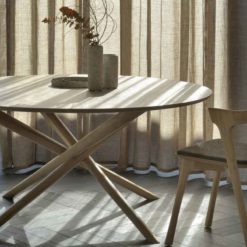 table mikado ronde en chêne ethnicraft