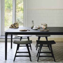 table haute à manger Bok en chene noir par Ethnicraft