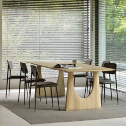 table haute à manger geometric en chene Ethnicraft