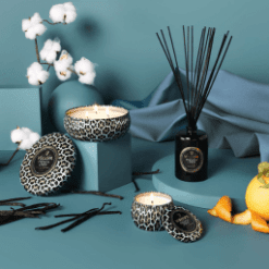 Bougie French Linen - Voluspa galerie alréenne auray 56