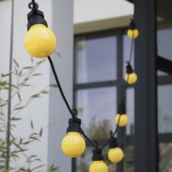 guirlande guinguette boules unis jaune citron la case du cousin paul galerie alréenne auray 56