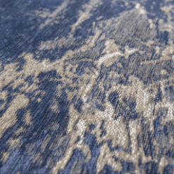 Tapis Cracks, Abyss Blue De Poortere galerie alréenne auray 56