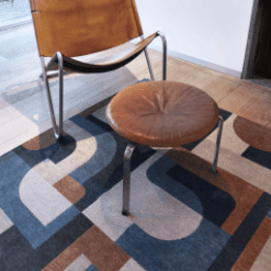Tapis Module, Camel Blue De Poortere galerie alréenne auray 56