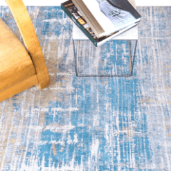 Tapis Streaks, Long Island Blue De Poortere galerie alréenne auray 56