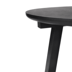 Table d'appoint Tripod chêne noir - Ethnicraft galerie alréenne auray 56