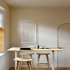 Bureau ajustable Bok - Ethnicraft galerie alréenne auray 56