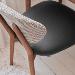 Chaise Toro - Mobitec galerie alréenne auray 56