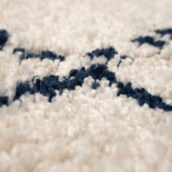 Tapis Casablanca , touareg / gros plan - SDE Vivaraise galerie alréenne auray 56